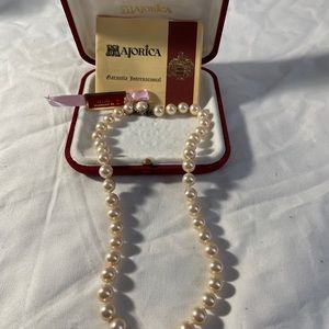 Vintage Majorica Pearl Necklace